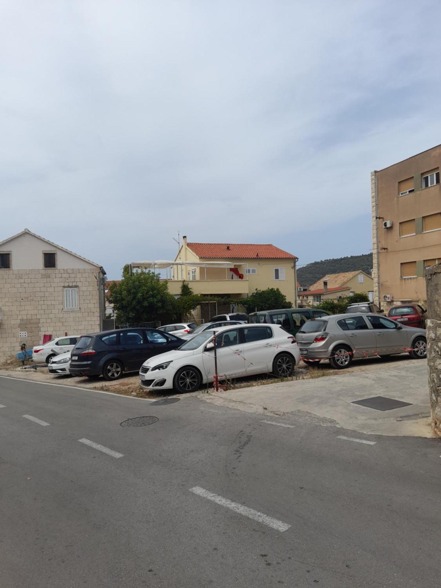 Apartment Filomena In The Center Komiza Exterior photo